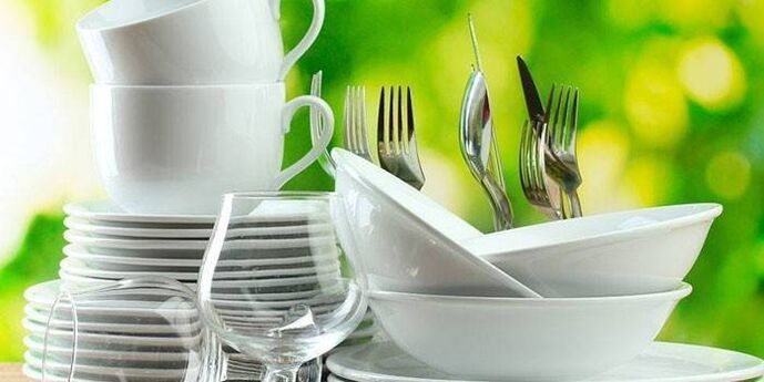 Parasitic infection through dishes