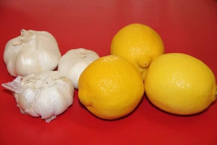 Garlic and lemon treat parasites
